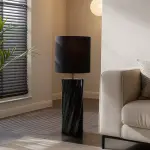 Lampe à poser en céramique (h104 cm) twist noire Lampe à poser en céramique (h104 cm) twist noire