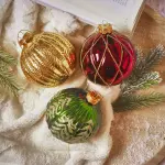 Lot de 12 boules de no�l en verre (d100 mm) r�verie bordeaux, vert sapin et or