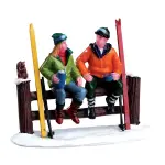 Personnages lemax pause ski de fond Personnages lemax pause ski de fond