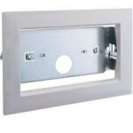 062695 - accessoire pour encastrement des blocs d'vacuation et baeh - legrand