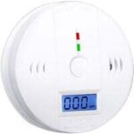 D�tecteur d'alarme de monoxyde de carbone, aliment� par piles, avec �cran lcd et alarme vocale.