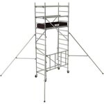 Tubesca comabi - echafaudage roulant alu - 1 plateau - hauteur de travail max 4. 60m - sols plats et ...