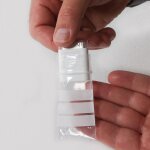 Lot de 100 sachets plastiques � fermeture zip 40x60mm + 3 bandes blanches
