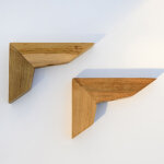 Equerre en bois teck huil�e - 22x75x105mm - fixation pour etag�re murale