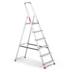Escabeau domestique pliant en aluminium � 6 marches avec crochet, charge maximale 125 kg.