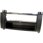 Caliber - facade autoradio raf3207 compatible avec mercedes viano vito Caliber - facade autoradio raf3207 compatible avec mercedes viano vito