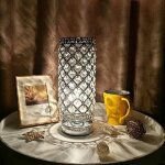 Lampe en cristal, lampe de chevet abat - jour, lampe de table en argent cristal de mode créative, pour ... Lampe en cristal, lampe de chevet abat - jour, lampe de table en argent cristal de mode créative, pour ...