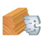 Jeux de deux fers profil hauteur 50mm 855. 210