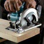 Makita - scie circulaire sans fil dss610z 18 v (sans batterie et chargeur)
