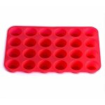 Moule � mini - cupcakes et biscuits en silicone � 24 cavit�s, rouge au lait