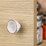 Ouvre&d�co - bouton de meuble poison, porcelaine blanc �42 mm