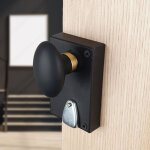 Ouvre&deco ? boutons de porte int�rieure olives en porcelaine noire ? finition laiton poli dor� ? carr� ...