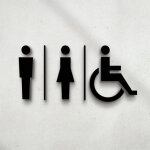Plaque signal�tique toilettes en relief noir (14x22. 5cm) set adh�sif design toilette. plaques toilette ...