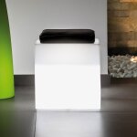 Pouf carr� avec lumi�re led en r�sine 40x40 cm mod. square lampe blanche