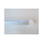 Reglette led grise alu 8w blanc froid 6000k 760lm longueur 600mm alim 230v interieur ip20