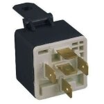 Relais electrique on - off 30a 12v 5 broches