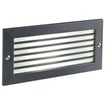 Lampe encastr�e en aluminium moul� avec diffuseur en verre satin� noir