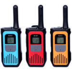 Sunxury ? lot de 3 talkies - walkies rechargeable ? port�e jusqu'� 25 km ? 16 canaux avec 121 codes ? ...