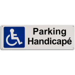Large panneau extrieur 'parking handicap' - pvc rsistant (42 x 14 cm)