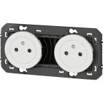 Double prise de courant 2p + t surface dooxie legrand 16a - blanc