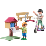 Bo�te � livres avec maman et enfant