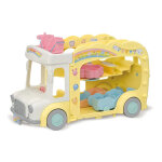 Le bus et sa cour de rcration