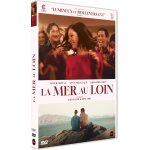 La mer au loin