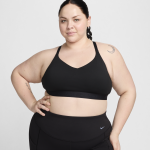 Brassière de sport réglable rembourrée à maintien léger nike indy pour femme - noir Brassière de sport réglable rembourrée à maintien léger nike indy pour femme - noir