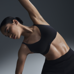 Brassire de sport rembourre et convertible  maintien lger nike alate minimalist pour femme - noir ...