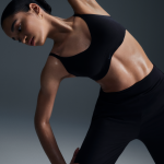 Brassi�re de sport rembourr�e et convertible � maintien l�ger nike alate minimalist pour femme - noir ...