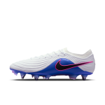 Chaussure de foot basse � crampons pour terrain gras nike tiempo maestro elite - blanc