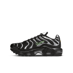 Chaussure nike air max plus pour enfant plus �g� - noir