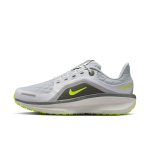 Chaussure de running sur route imperméable nike winflo 11 gore - tex pour homme - gris Chaussure de running sur route imperméable nike winflo 11 gore - tex pour homme - gris