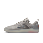 Chaussure de skate nike sb zoom nyjah 4 - gris Chaussure de skate nike sb zoom nyjah 4 - gris