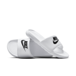 Claquette nike victori one pour femme - blanc