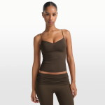D�bardeur fronc� nikeskims matte pour femme - marron