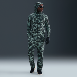 Pantalon à ourlet ouvert en fleece camouflage nike tech pour homme - vert Pantalon à ourlet ouvert en fleece camouflage nike tech pour homme - vert
