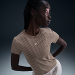 T - shirt slim ray� nike chill knit pour femme - marron