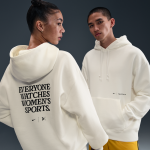 Sweat à capuche nike by togethxr everyone watches women's sports - blanc Sweat à capuche nike by togethxr everyone watches women's sports - blanc