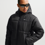 Veste � capuche ample therma - fit nike classic puffer pour femme - noir