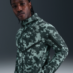 Veste windrunner � zip en fleece camouflage nike tech pour homme - vert