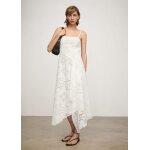 Robe brodée asymétrique Robe brodée asymétrique