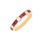 Bague diamants 0. 30 carat et rubis synthses 0. 66 carat or jaune 3. 63g
