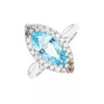 Bague diamants 0. 33 carat et aigue - marine 1. 40 carat or blanc 5. 72g