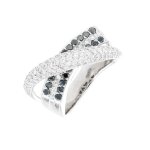 Bague diamants noirs & blanc or blanc 0. 68 carat or blanc 12. 15g