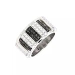 Bague diamants noirs & blancs or blanc 0. 86 carat or blanc 14. 58g