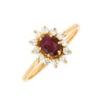 Bague marguerite rubis 0. 54 carat et diamants 0. 18 carat or jaune 2. 59g