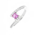 Bague saphir 0. 31 carat et diamants 0. 10 carat or blanc 4. 79g Bague saphir 0. 31 carat et diamants 0. 10 carat or blanc 4. 79g