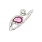 Bague saphir 0. 53 carat et diamant 0. 06 carat or blanc 3. 96g