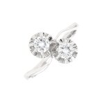 Bague vintage toi & moi diamants 0. 50 carat or blanc 3. 60g Bague vintage toi & moi diamants 0. 50 carat or blanc 3. 60g
